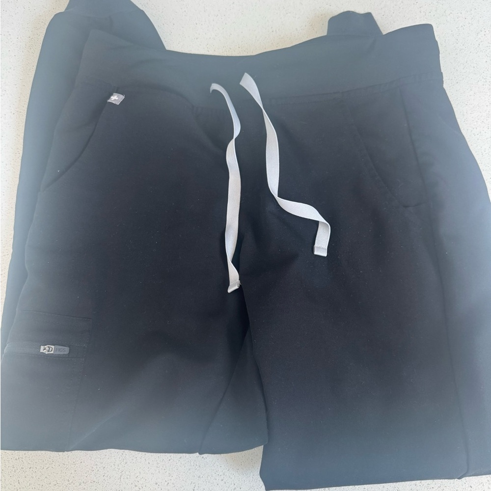 Women's Figs scrub bottoms (joggers)